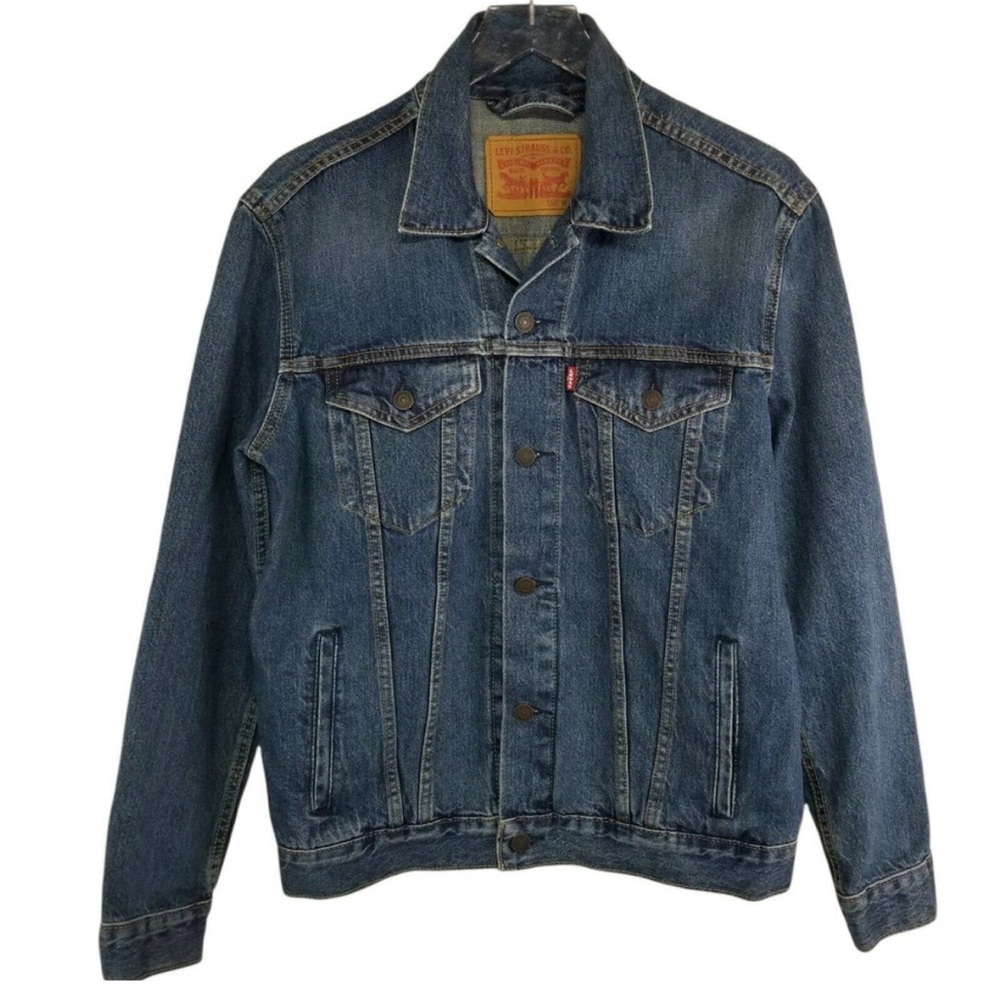 Levi's Denim Trucker Jacket Size Medium